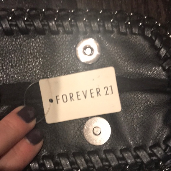 Forever 21 clutch - Picture 4 of 4